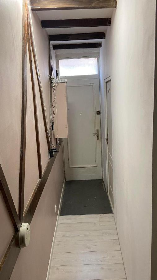 Appartement Dans Une Impasse Calme Proche De La Gare Amiens Zewnętrze zdjęcie